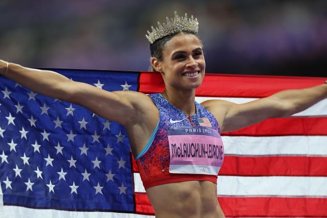 1723626719557054692.jpg 巴黎奥运会丨田径——女子400米栏:美国选手麦克劳林破世界纪录夺冠XxjpseC008462_20240809_MVPFN0A001.jpg