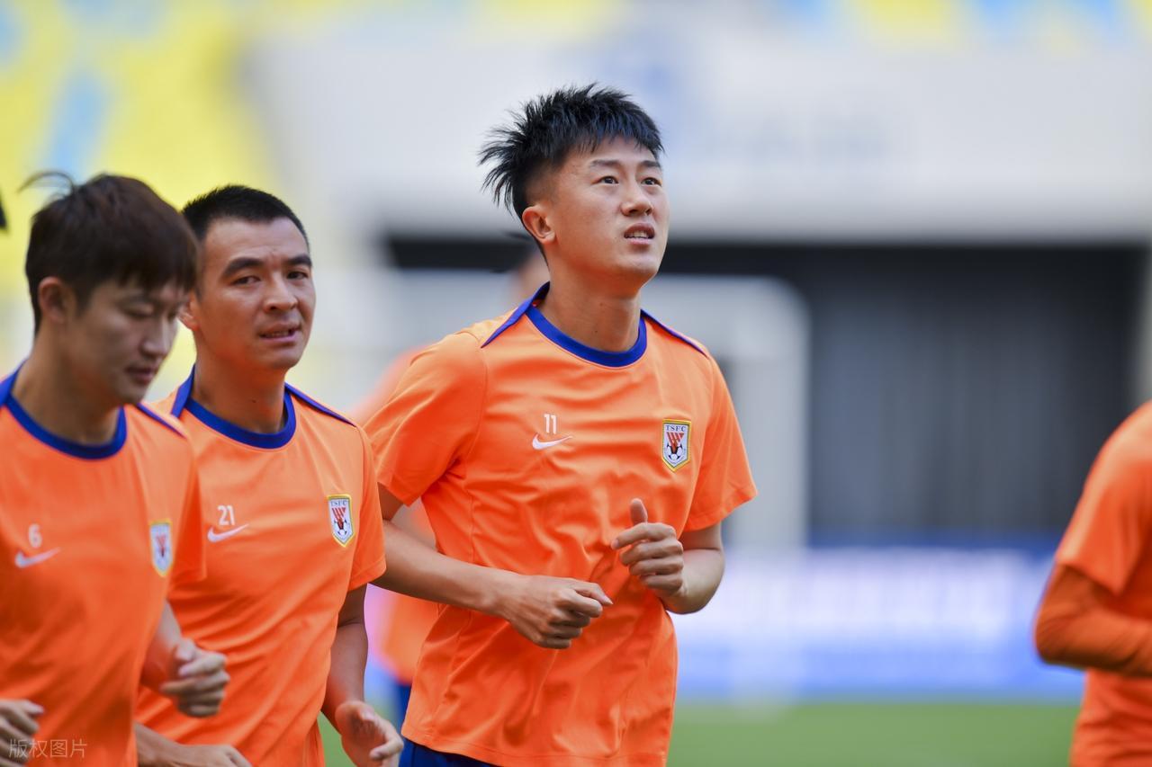 欧洲杯直播-大变动！山东泰山接连清洗4大功勋老将，唯有一人不敢放他离队