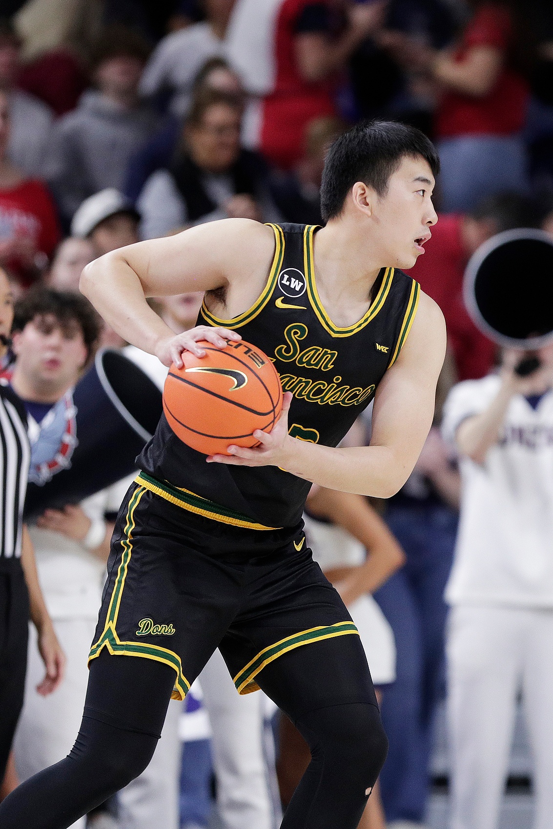 足球直播-媒体人：王俊杰申请转校是正确选择 旧金山大学没真正将他放心上